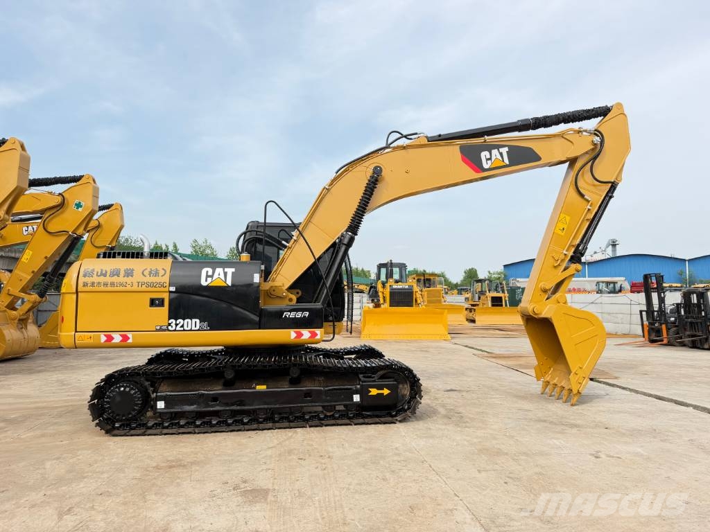 CAT 320D Верижен екскаватор