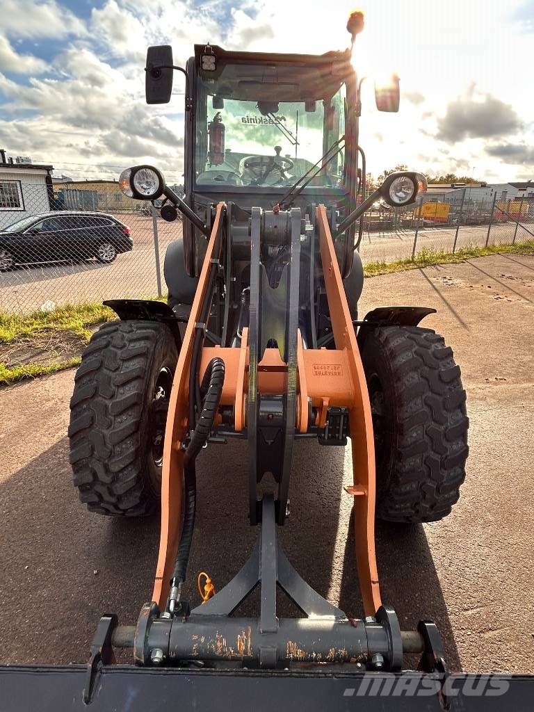 CASE 221 F Radlader