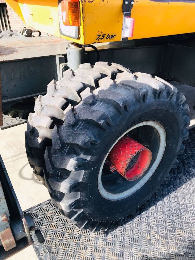 Sennebogen S 613 M Ratasekskavaatorid