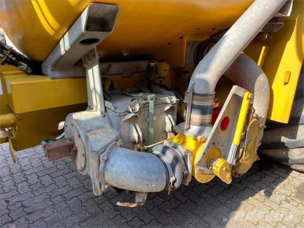 TerraGator 2104 MIT BOMECH صهاريج الملاط