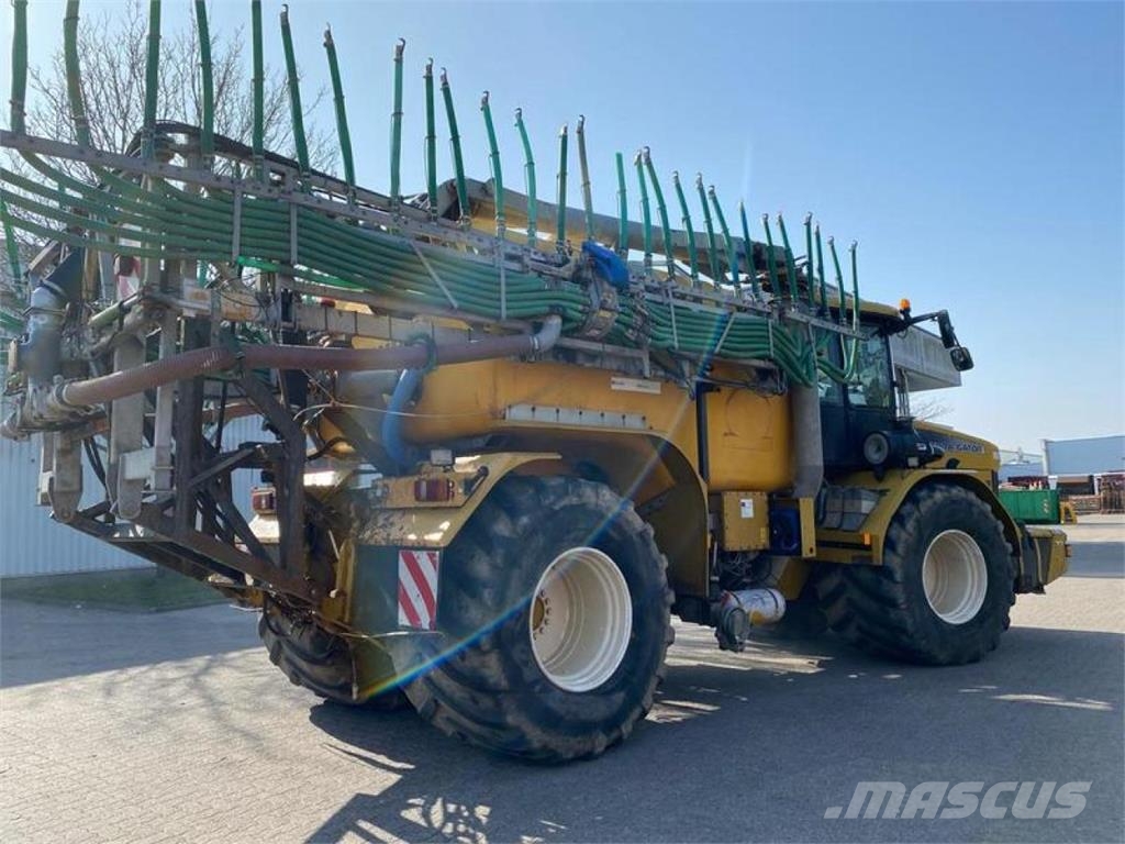 TerraGator 2104 MIT BOMECH صهاريج الملاط