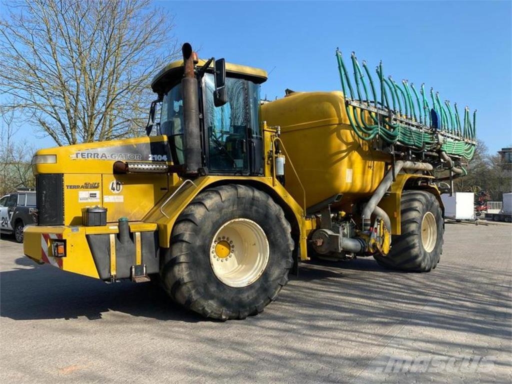 TerraGator 2104 MIT BOMECH صهاريج الملاط