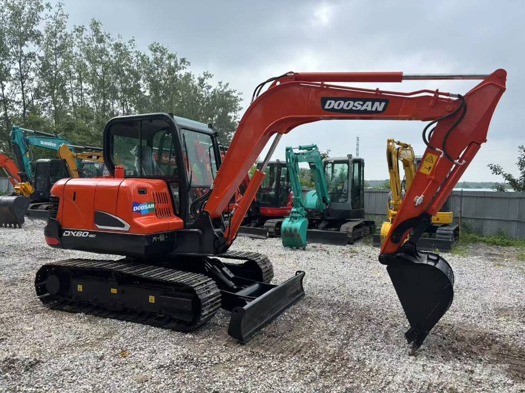Doosan DX 60-9 C Mini excavatoare < 7t