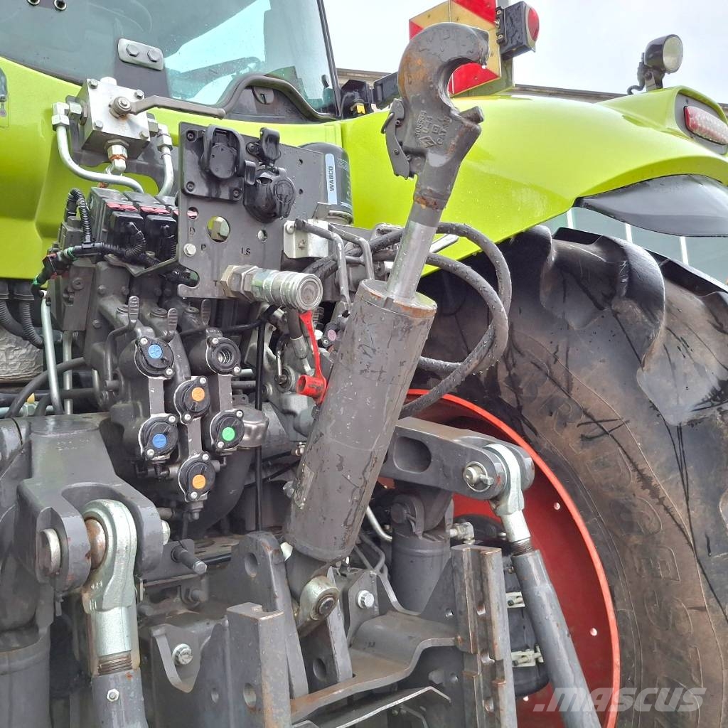 CLAAS 850 AXION 拖拉机/农用车