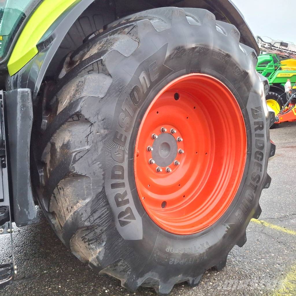 CLAAS 850 AXION 拖拉机/农用车