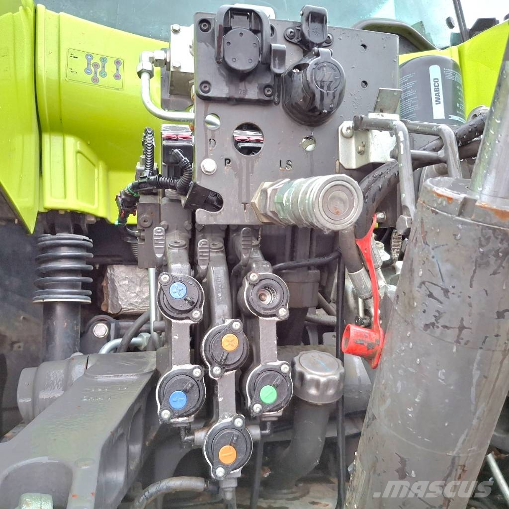 CLAAS 850 AXION 拖拉机/农用车