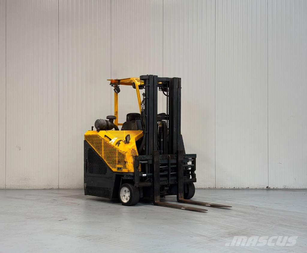 Combilift CB3000 LPG Chariot multidirectionnel