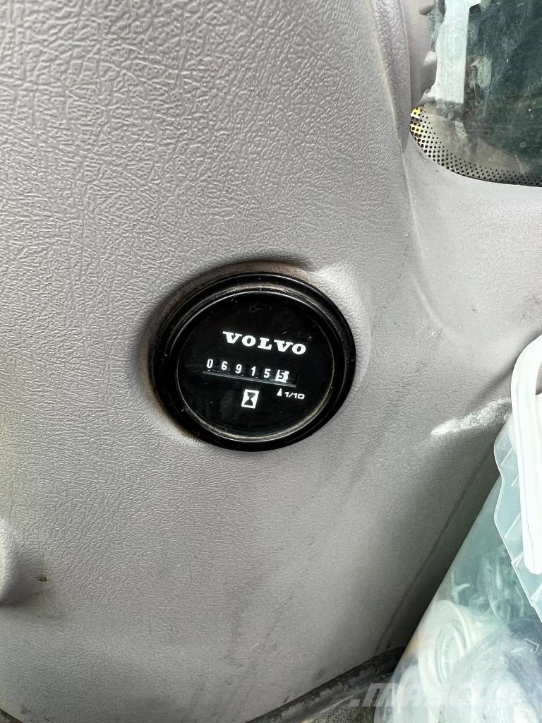 Volvo EC220EL Верижен екскаватор