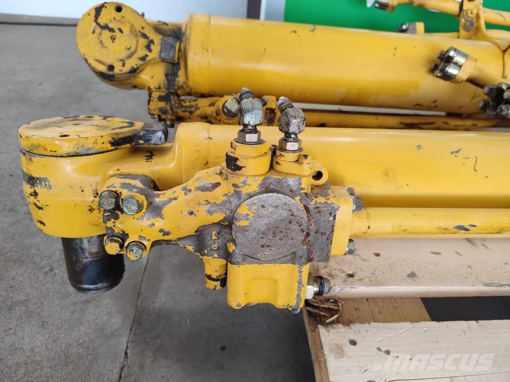 Komatsu PC228 Galeo hydraulic actuator lock Hydraulique