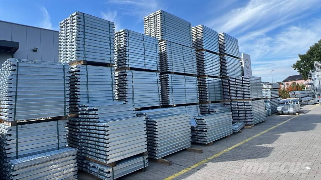  49,12m2 UNICO73 Scaffolding Schelă Skela Steiger Scaffolding equipment