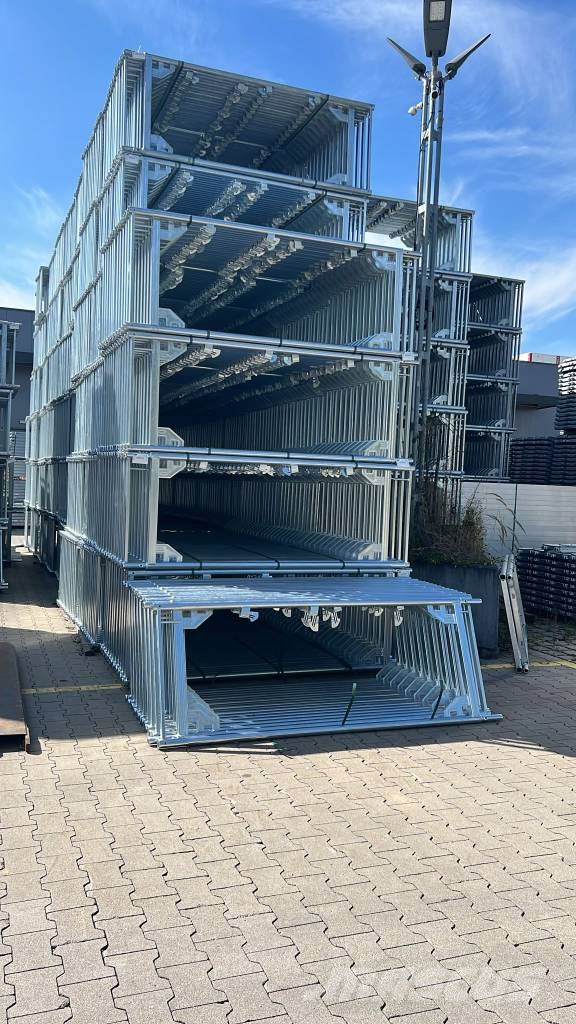  49,12m2 UNICO73 Scaffolding Schelă Skela Steiger Scaffolding equipment