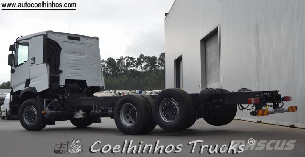 Renault T 520 Camiones con chasís y cabina