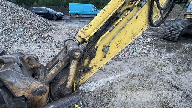 New Holland Kobelco E235 BSR-2 Crawler excavators