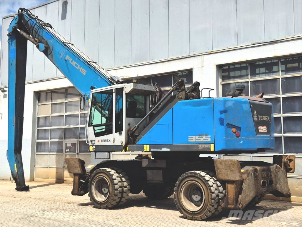 Fuchs MHL 355 F Paleta de manipulare