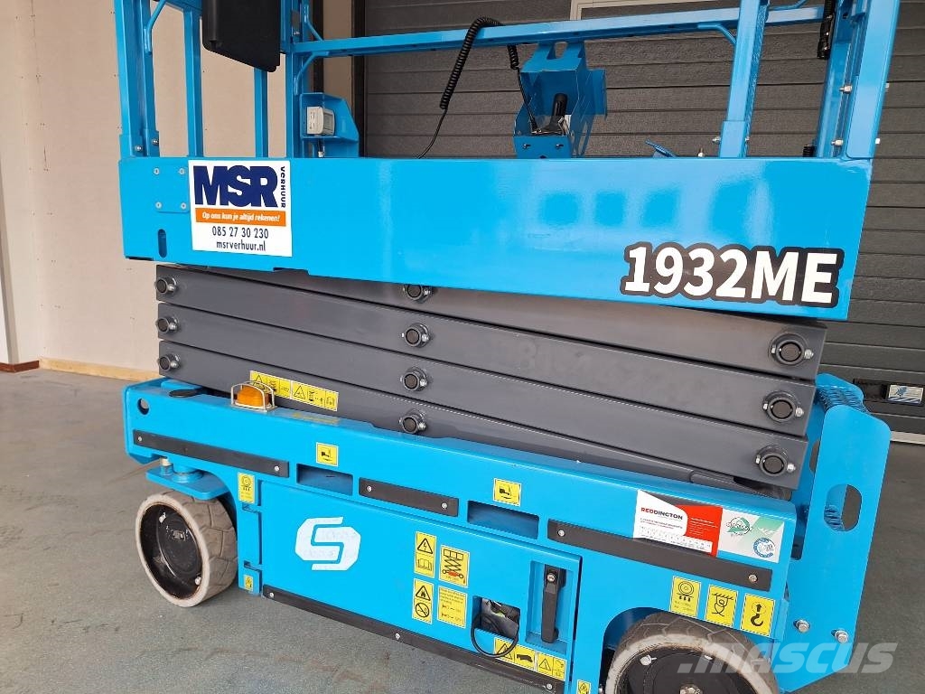 Sinoboom GTJZ0608ME رافعات مقصية الشكل