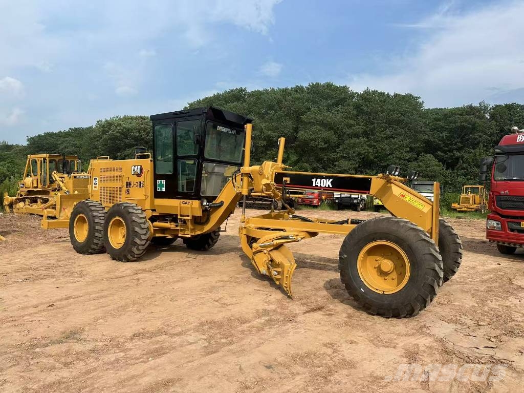 CAT 140K Grederji