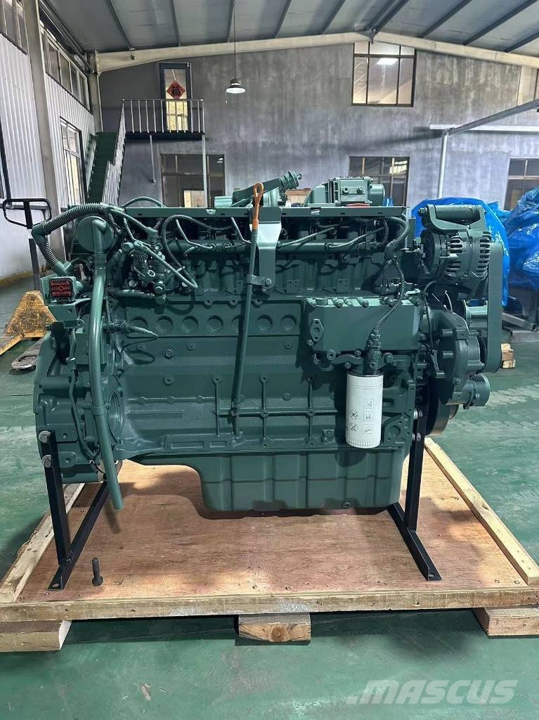 Volvo EC240B diesel engine 엔진