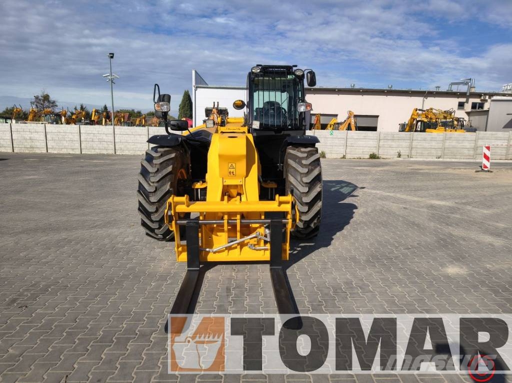 JCB 560-80 مناولات متداخلة