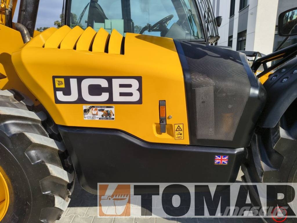 JCB 560-80 مناولات متداخلة