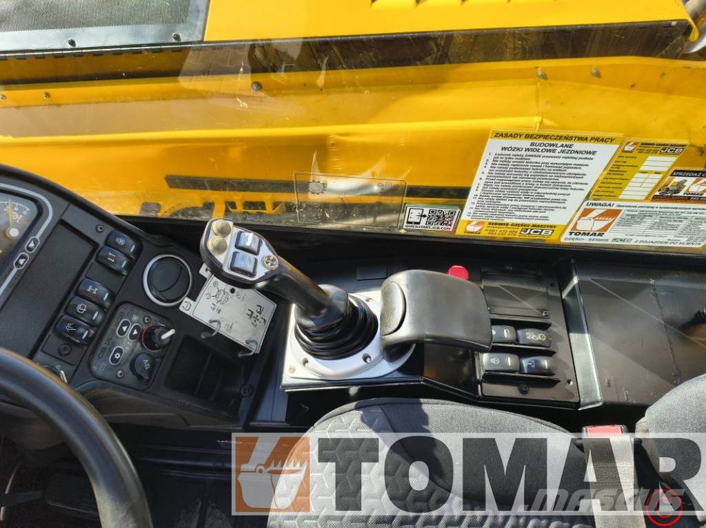 JCB 560-80 مناولات متداخلة