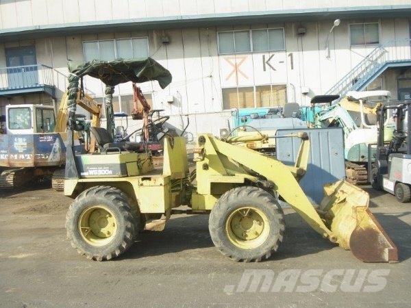 三菱　 タイヤショベル　ＷＳ３００Ａ ☆ara0809 三菱ふそう WS300A, 1988, OSAKA PORT, 日本 - 中古 ホイールローダー