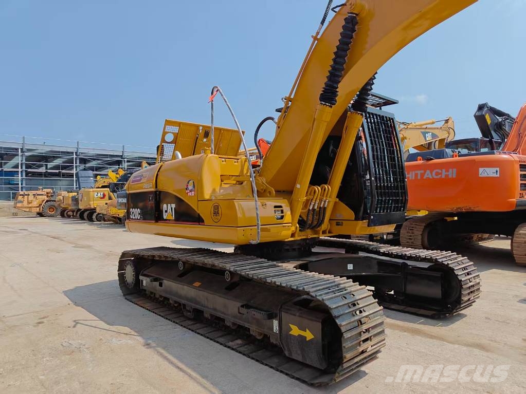 CAT 320 C L Верижен екскаватор