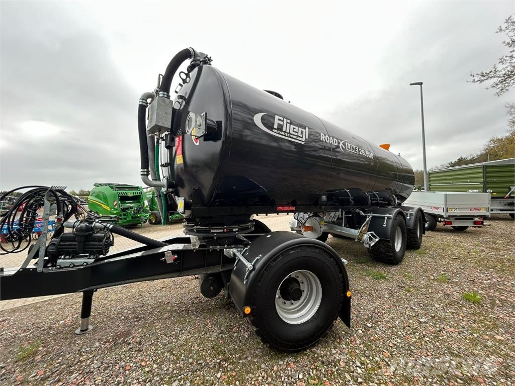 Fliegl TFW 26500 Road-X-Line Mestverspreider