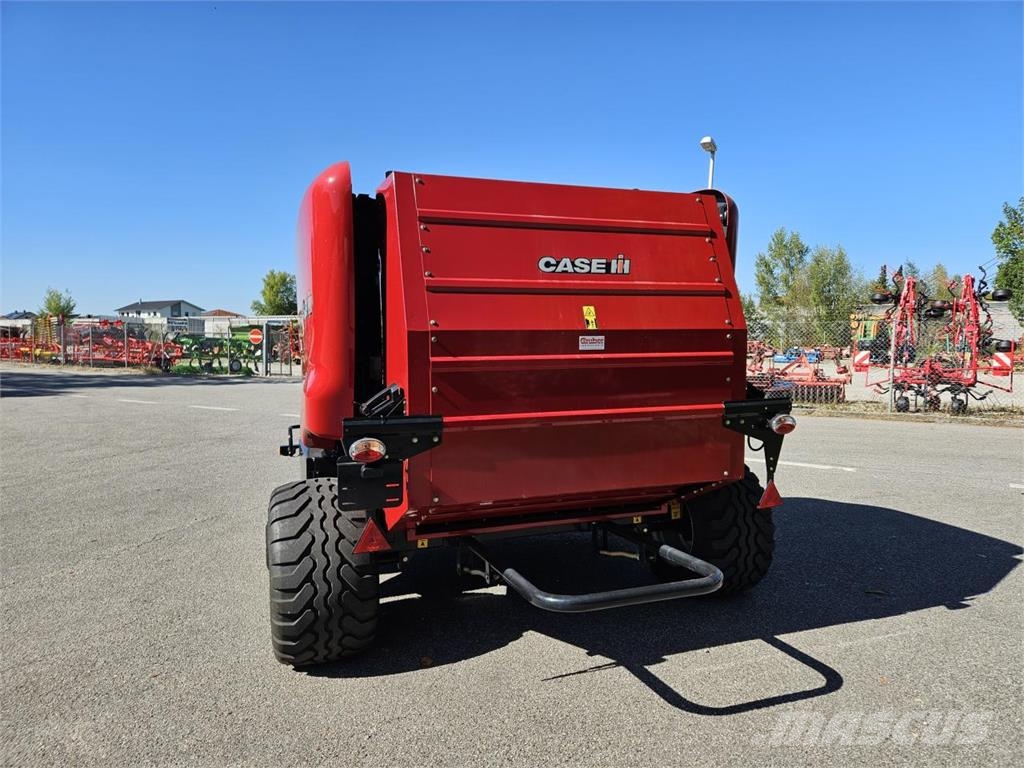 Case IH RB 344 Rotor Cutter Ronde-balenpersen