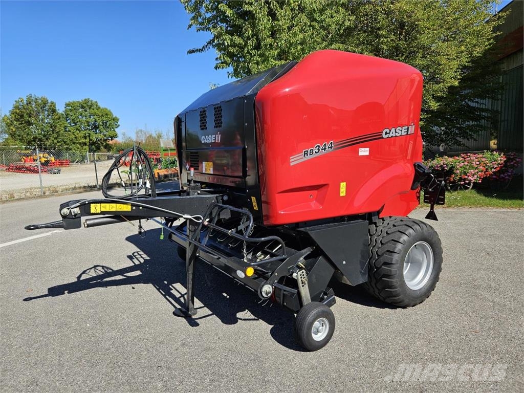 Case IH RB 344 Rotor Cutter Ronde-balenpersen