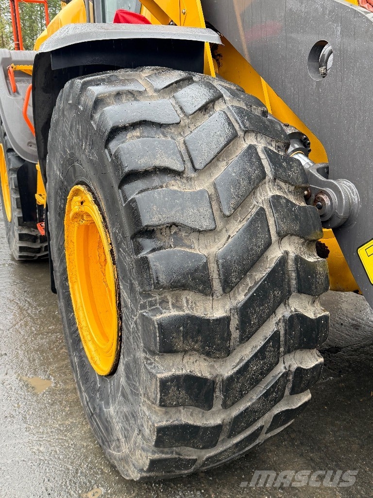 Volvo L 120 H Radlader