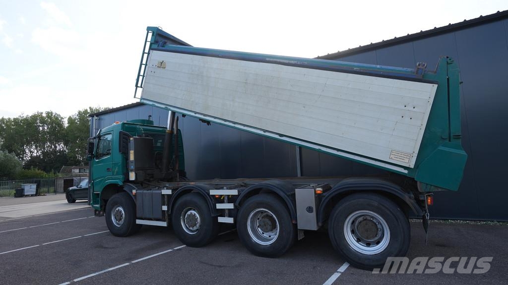 Terberg FM 2000 8x8 tipper truck 661.000km شاحنات قلابة