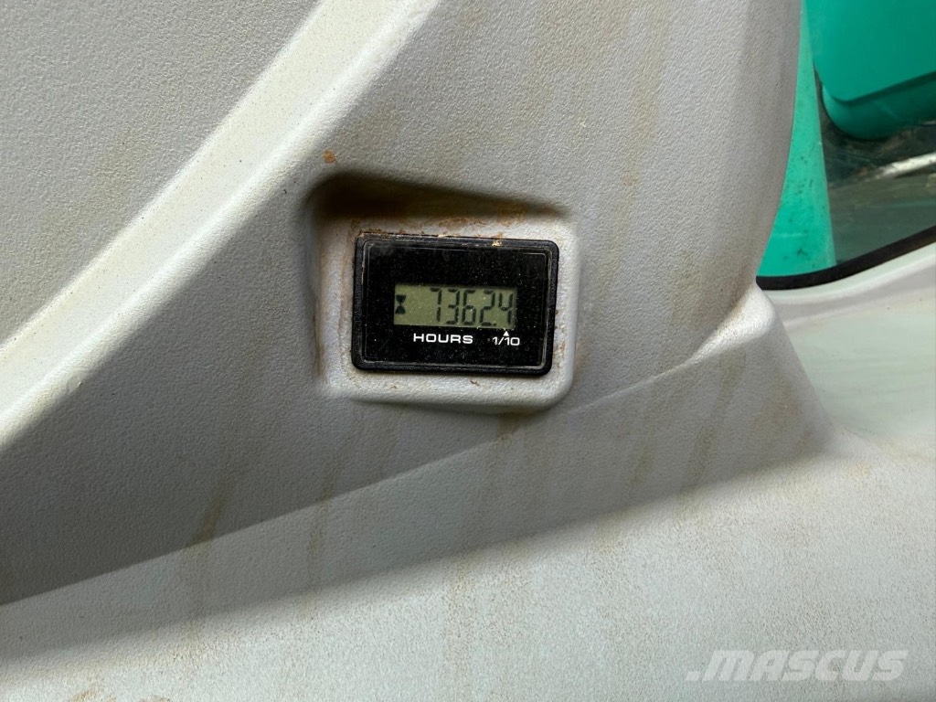 Kobelco SK 140 SR LC Гусеничні екскаватори