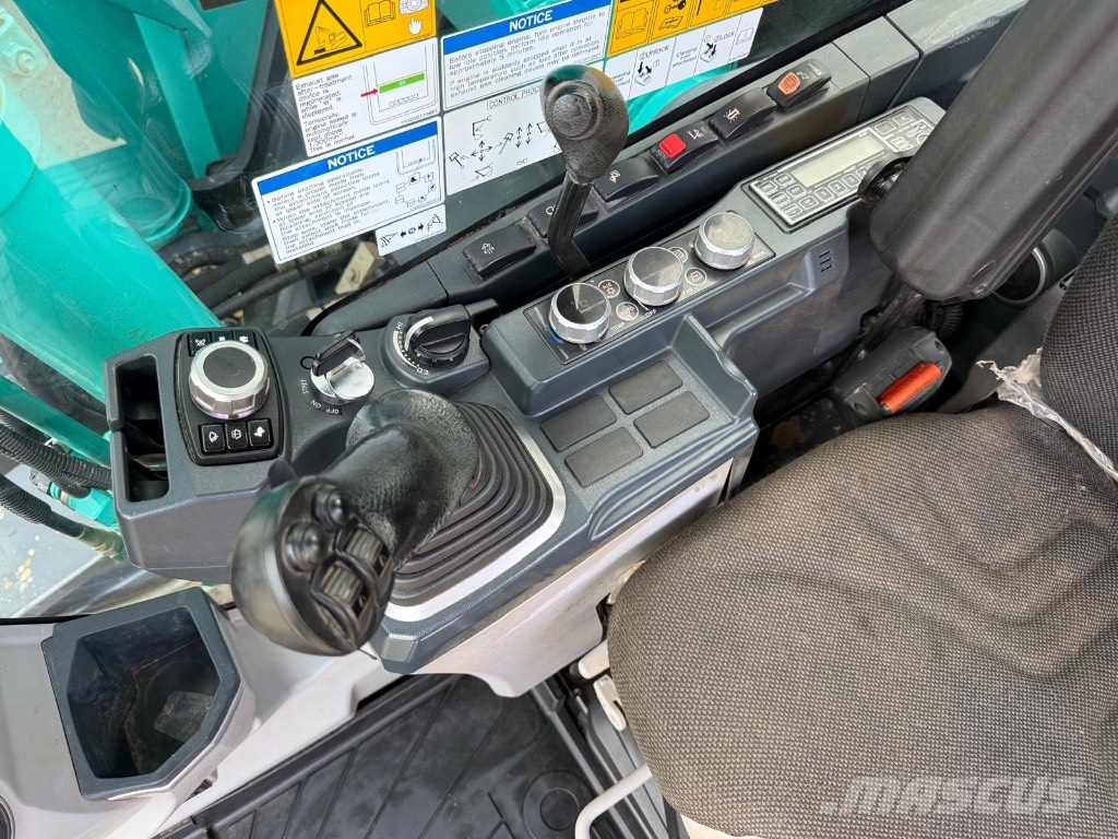 Kobelco SK 140 SR LC Гусеничні екскаватори