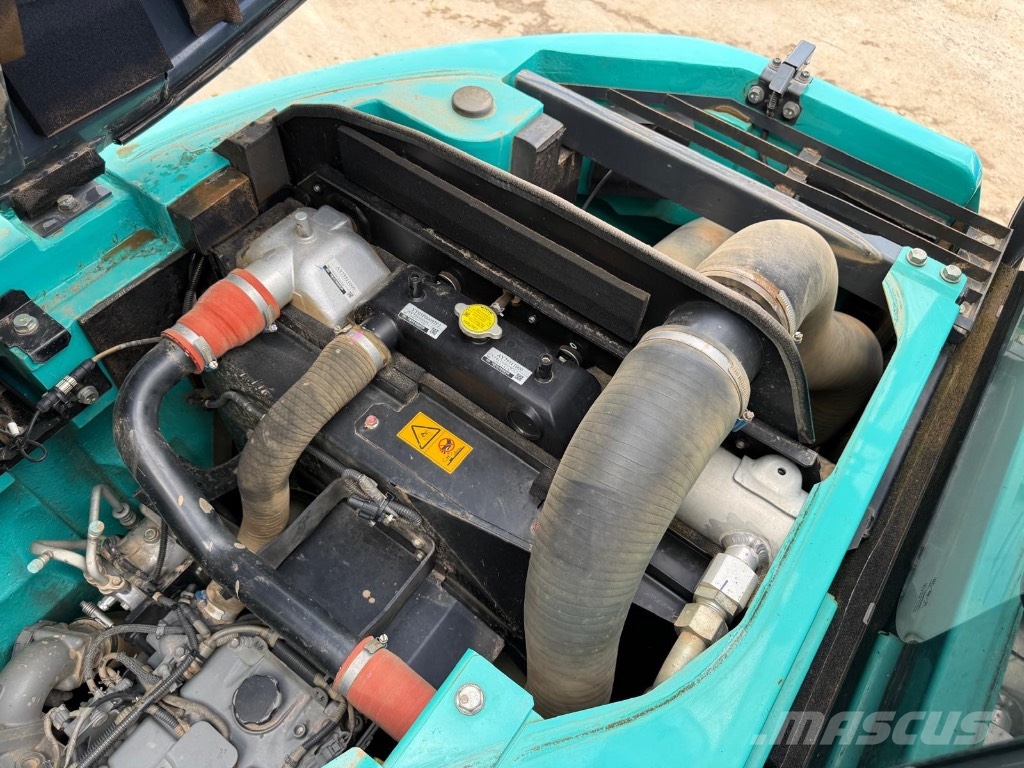 Kobelco SK 140 SR LC Гусеничні екскаватори