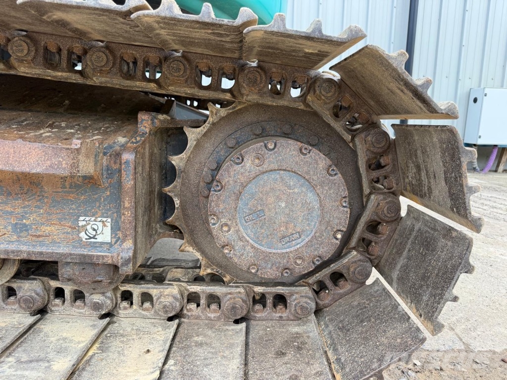 Kobelco SK 140 SR LC Гусеничні екскаватори