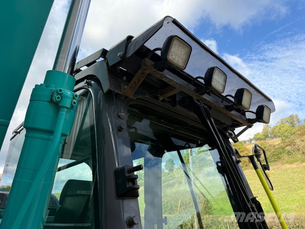 Kobelco SK 140 SR LC Гусеничні екскаватори
