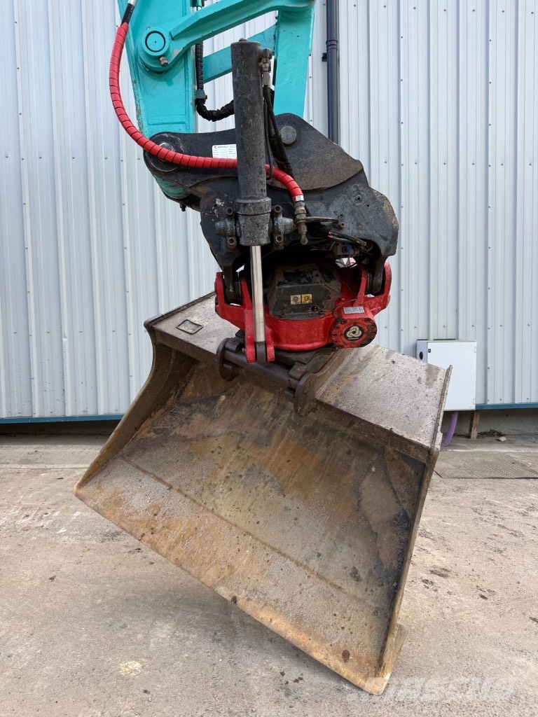 Kobelco SK 140 SR LC Гусеничні екскаватори