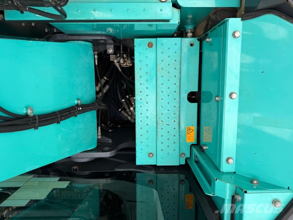 Kobelco SK 140 SR LC Гусеничні екскаватори
