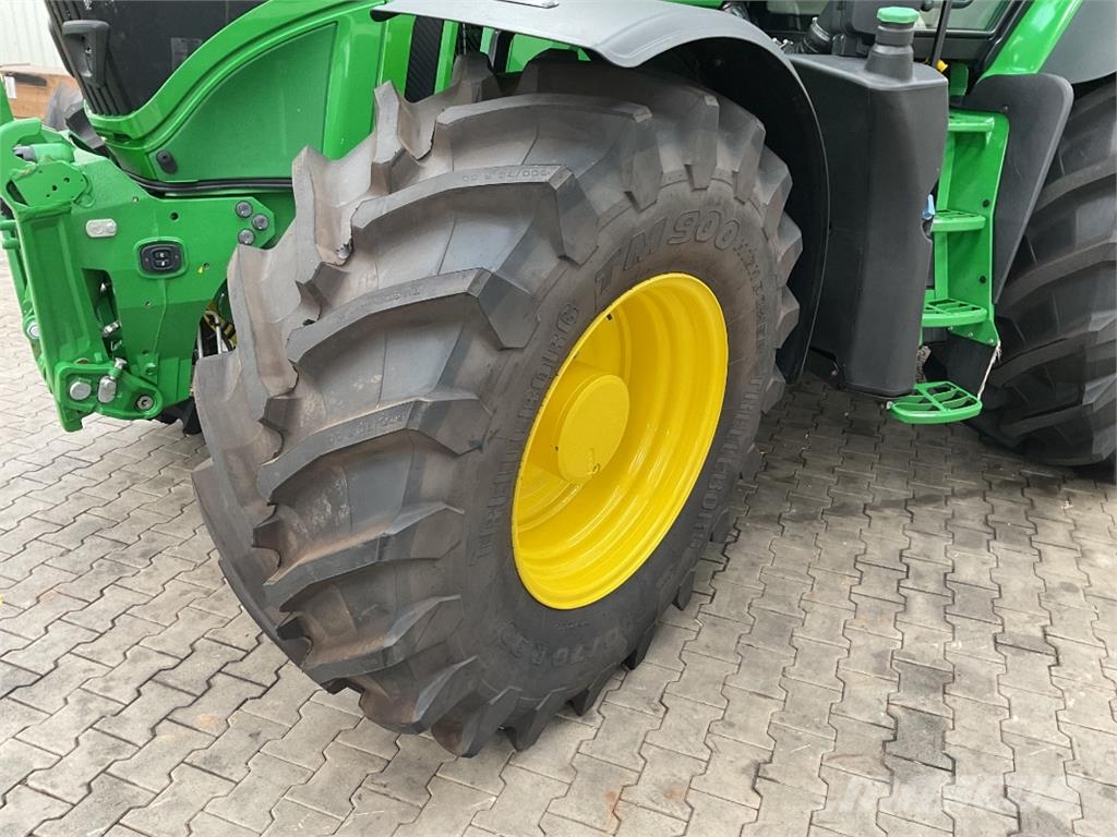 John Deere 6R 250 Tractors