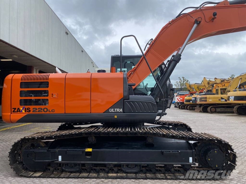 Hitachi ZX 220LC-5G 履带挖掘机