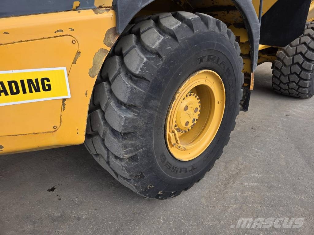 Bell B 25 E Dumper - Knickgelenk