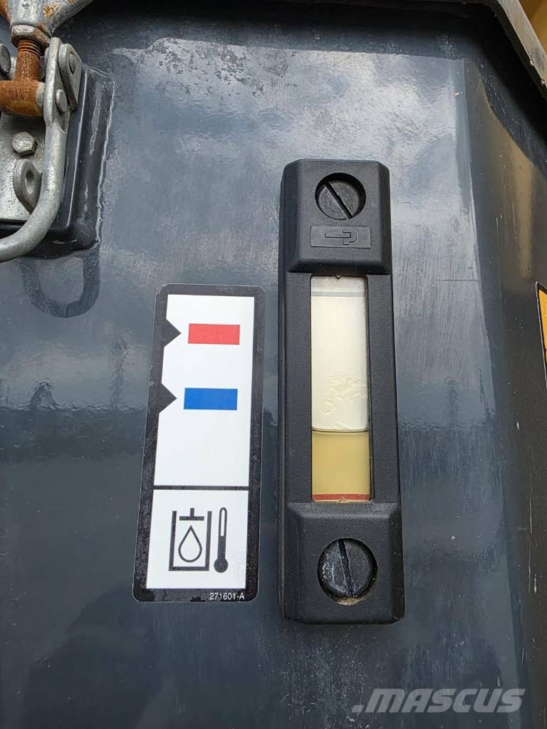 Bell B 25 E Dumper - Knickgelenk