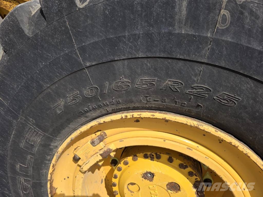 Bell B 25 E Dumper - Knickgelenk