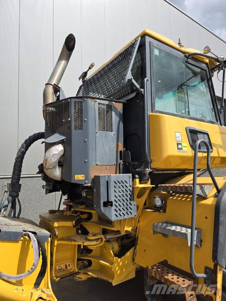 Bell B 25 E Dumper - Knickgelenk