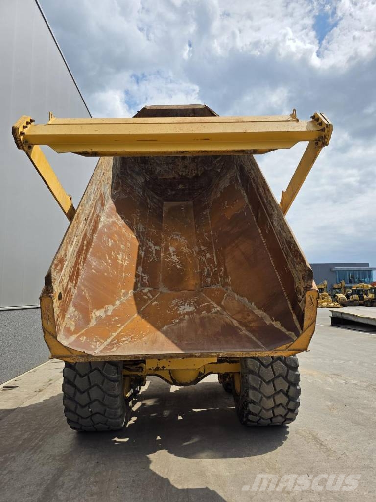 Bell B 25 E Dumper - Knickgelenk