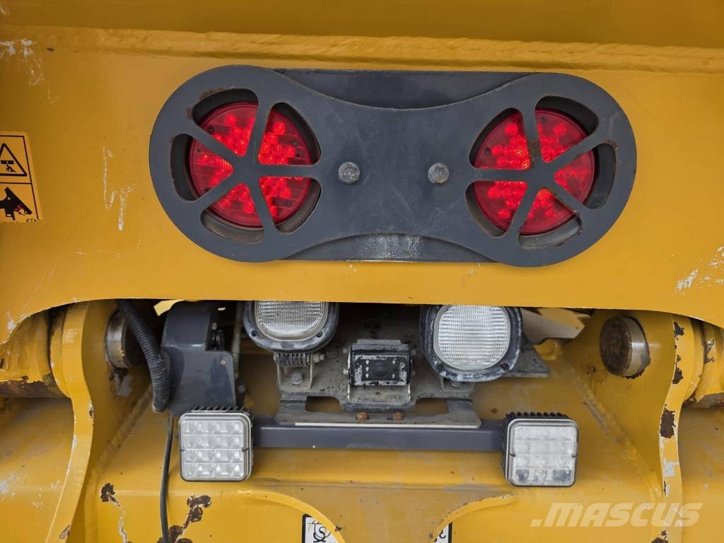 Bell B 25 E Dumper - Knickgelenk