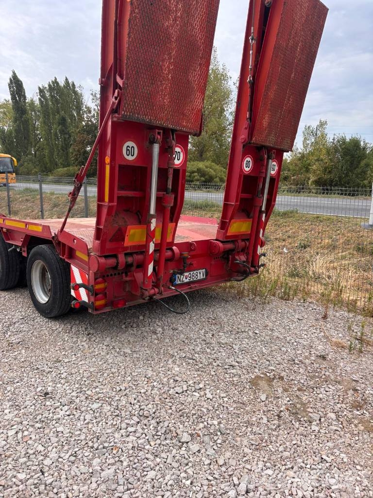 Goldhofer St 2 kamion mentő/ gépszállitó alacsony alvázkeret Poluprikolice za autotransporter