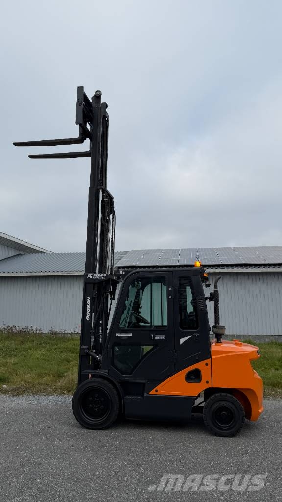 Doosan D35C-7 Dieseltrukki Dieselstapler