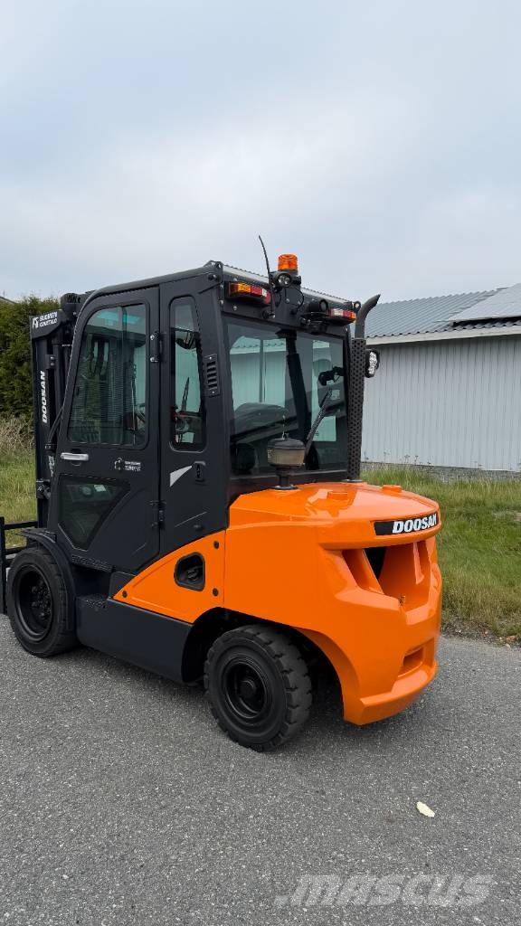 Doosan D35C-7 Dieseltrukki Dieselstapler