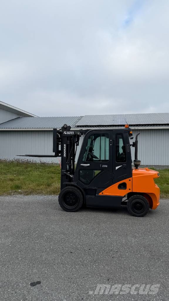 Doosan D35C-7 Dieseltrukki Dieselstapler